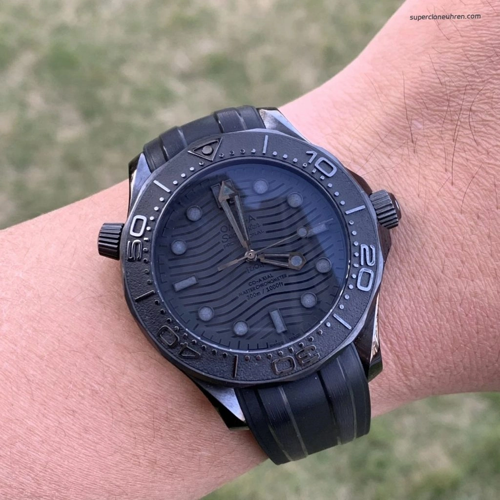 Super Clone Omega Seamaster Diver 300M 210.92.44.20.01.003 schwarze Keramik 43,5 mm