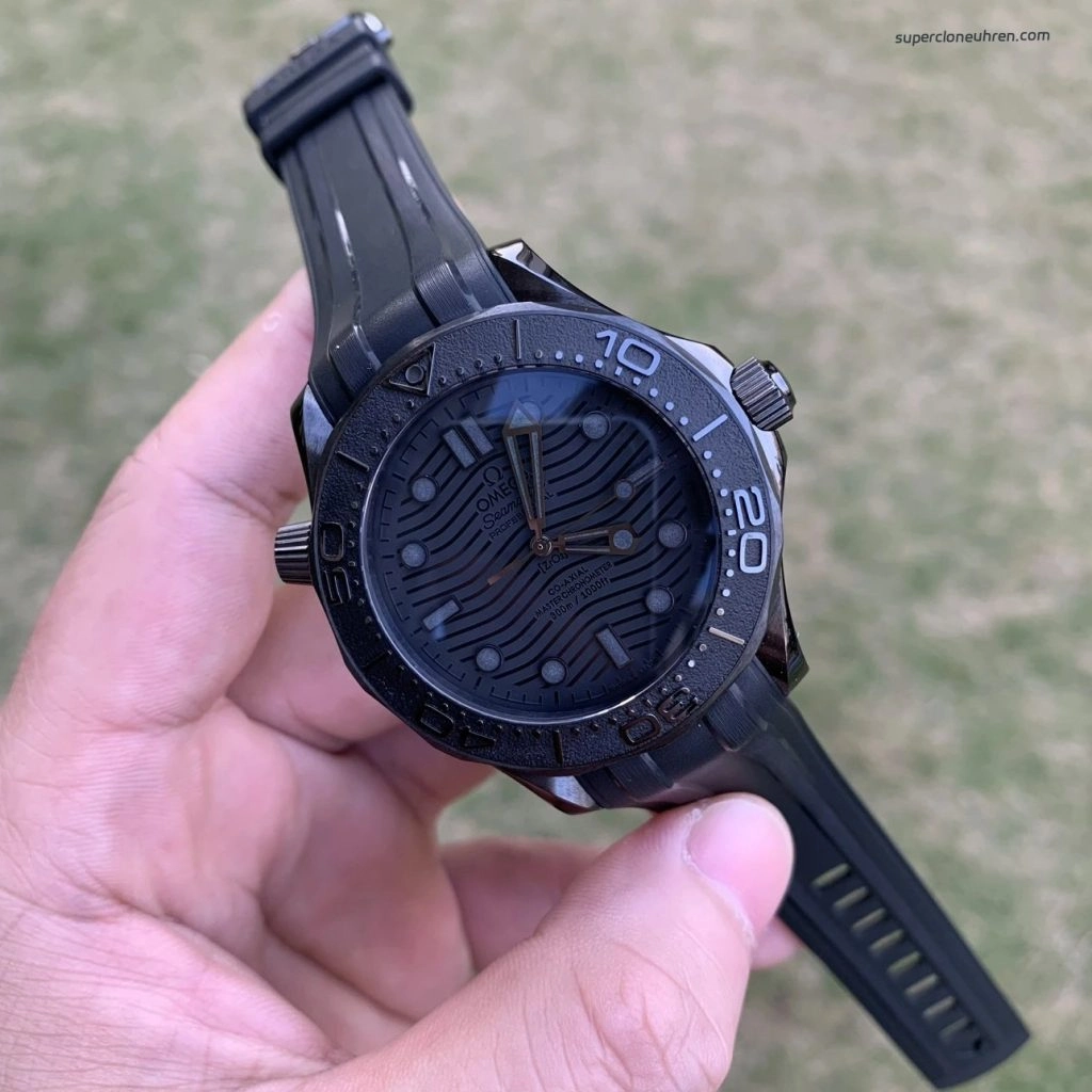 Super Clone Omega Seamaster Diver 300M 210.92.44.20.01.003 schwarze Keramik 43,5 mm