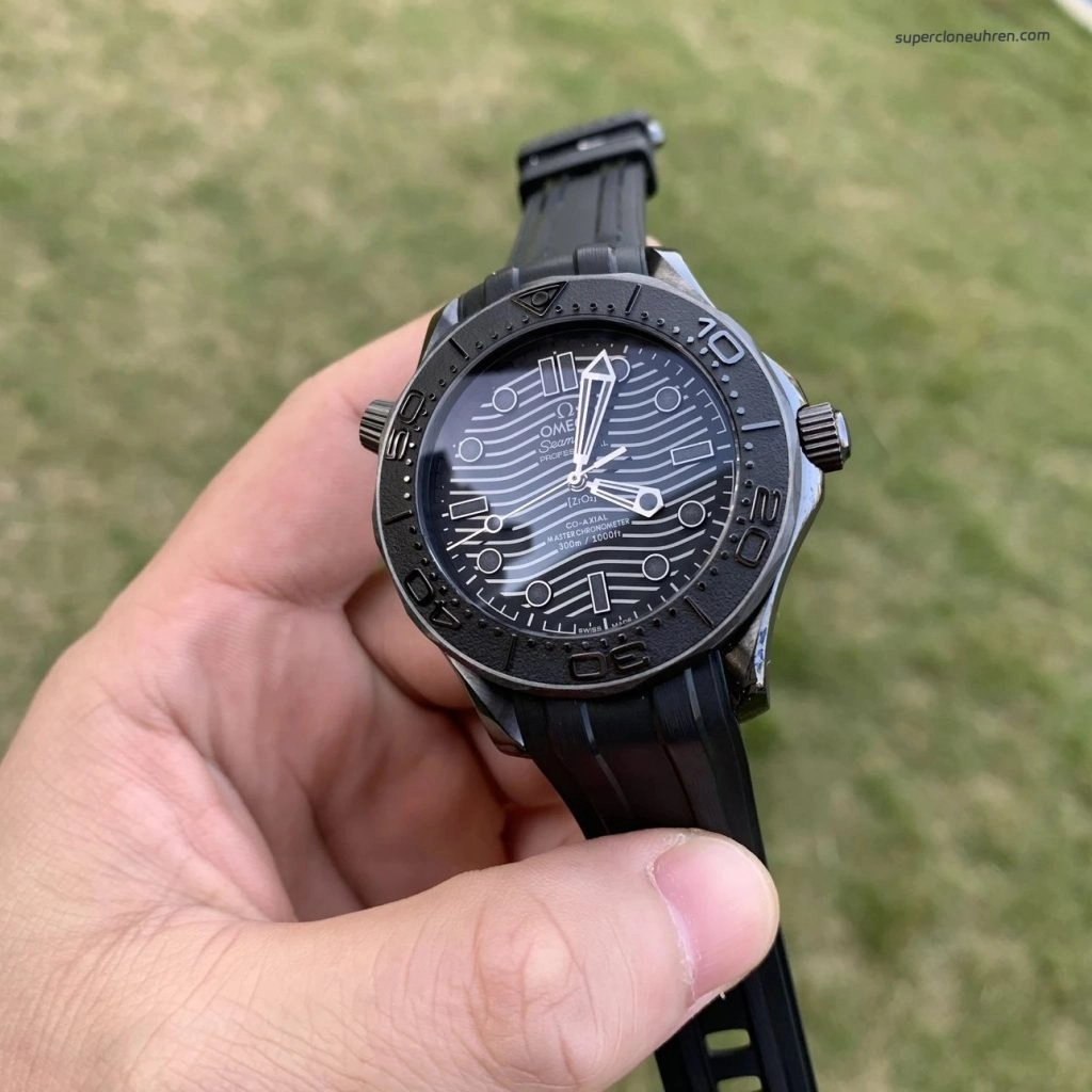 Super Clone Omega Seamaster Diver 300M 210.92.44.20.01.003 schwarze Keramik 43,5 mm
