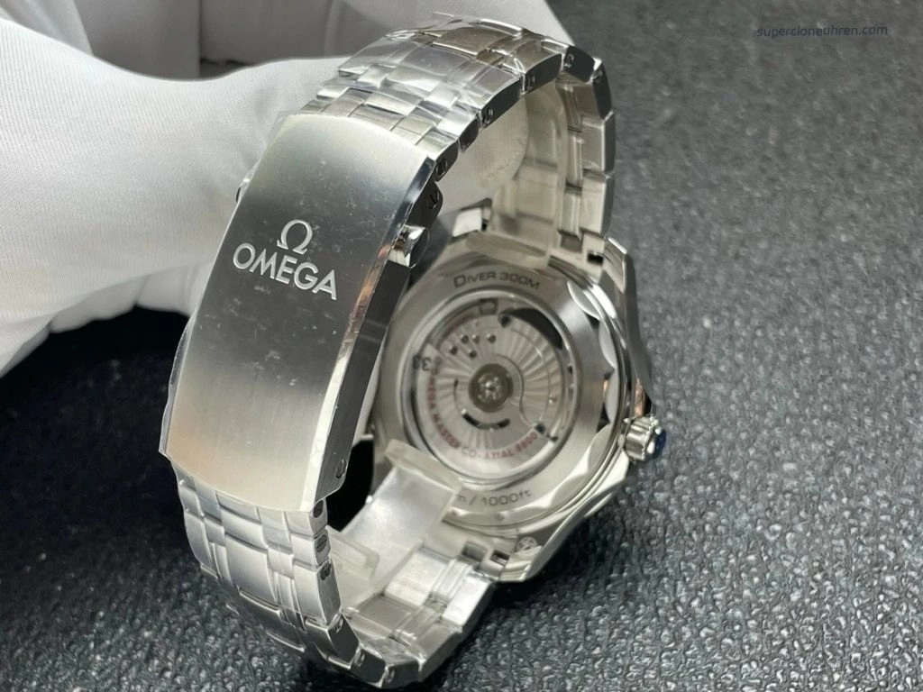 1:1 Super Clone Uhr Omega Seamaster Diver 300M 210.30.42.20.01.001 mit Edelstahlband 42mm