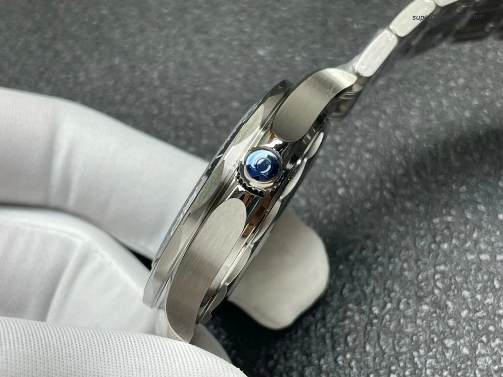 1:1 Super Clone Uhr Omega Seamaster Diver 300M 210.30.42.20.01.001 mit Edelstahlband 42mm