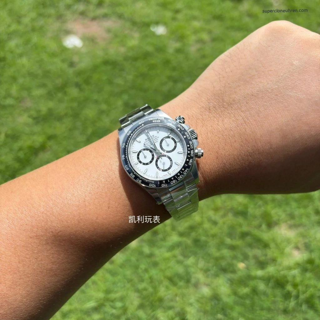 1:1 Super Clone Uhr Rolex Daytona 126500LN-0001 Panda-Zifferblatt Edelstahl 40mm
