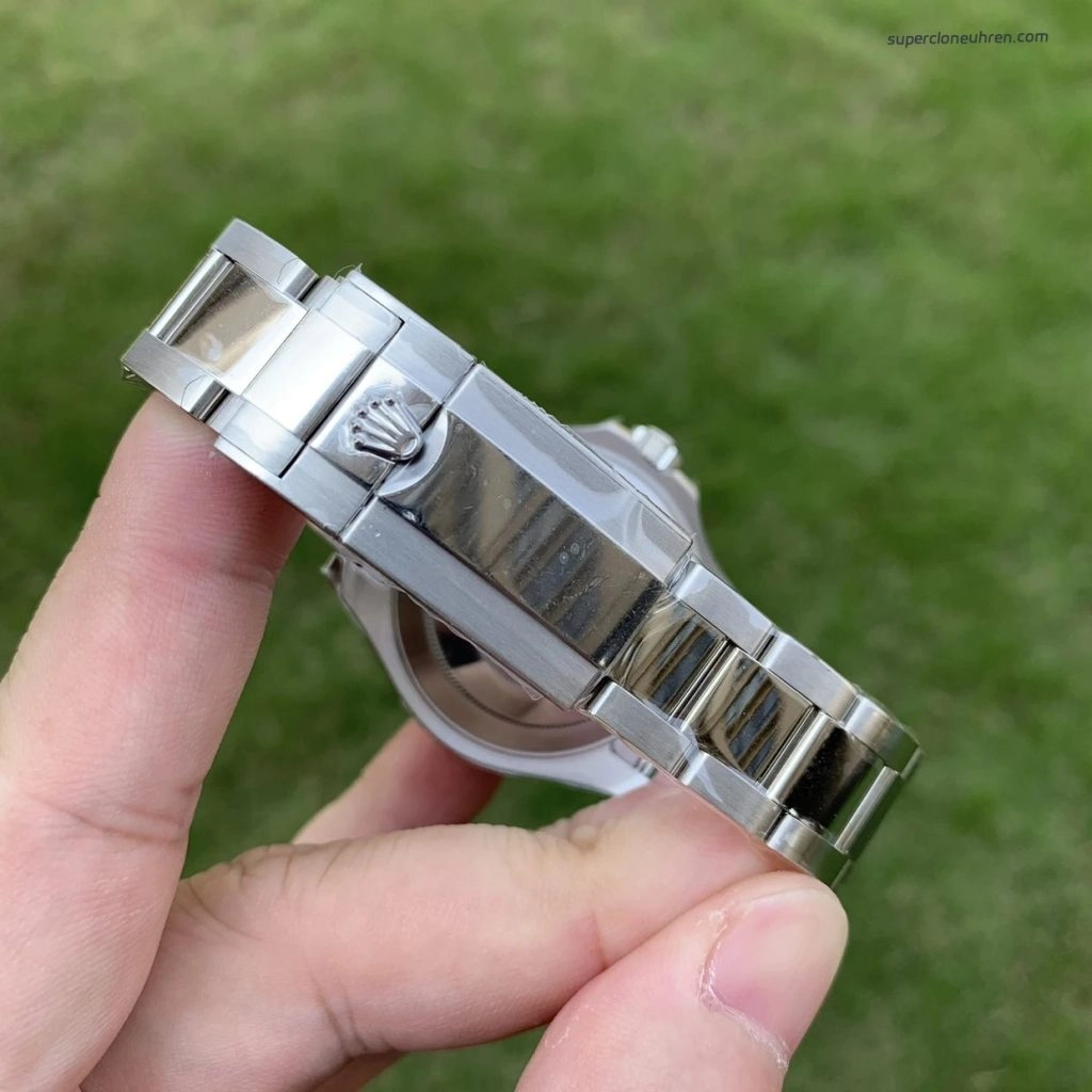 Premium Replica Uhr Rolex Yacht-Master 126622 Graues Zifferblatt Edelstahl 40 mm
