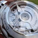 Premium Replica Uhr Omega Seamaster Diver 300M 210.32.42.20.04.001 mit weißem Zifferblatt 42 mm