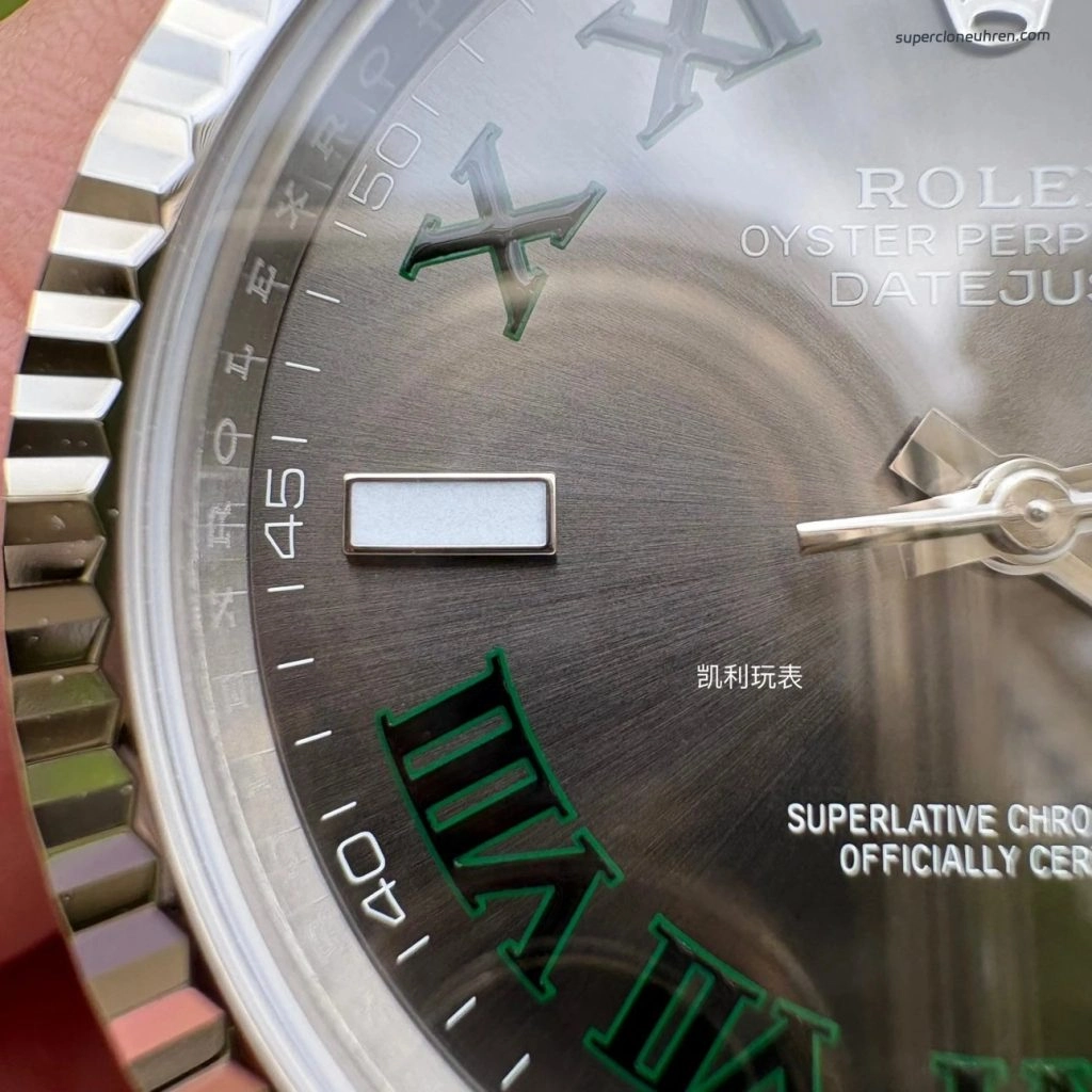 1:1 Super Clone Uhr Rolex Datejust 126334 grünes Zifferblatt Edelstahl 41 mm