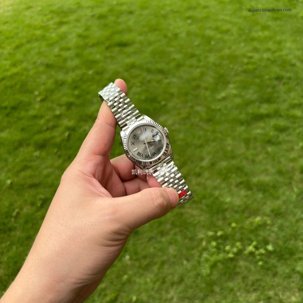 1:1 Super Clone Uhr Rolex Datejust 126334 grünes Zifferblatt Edelstahl 41 mm