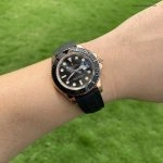 Premium Replica Uhr Rolex Yacht-Master 126655 Roségold mit Kautschukband 40 mm
