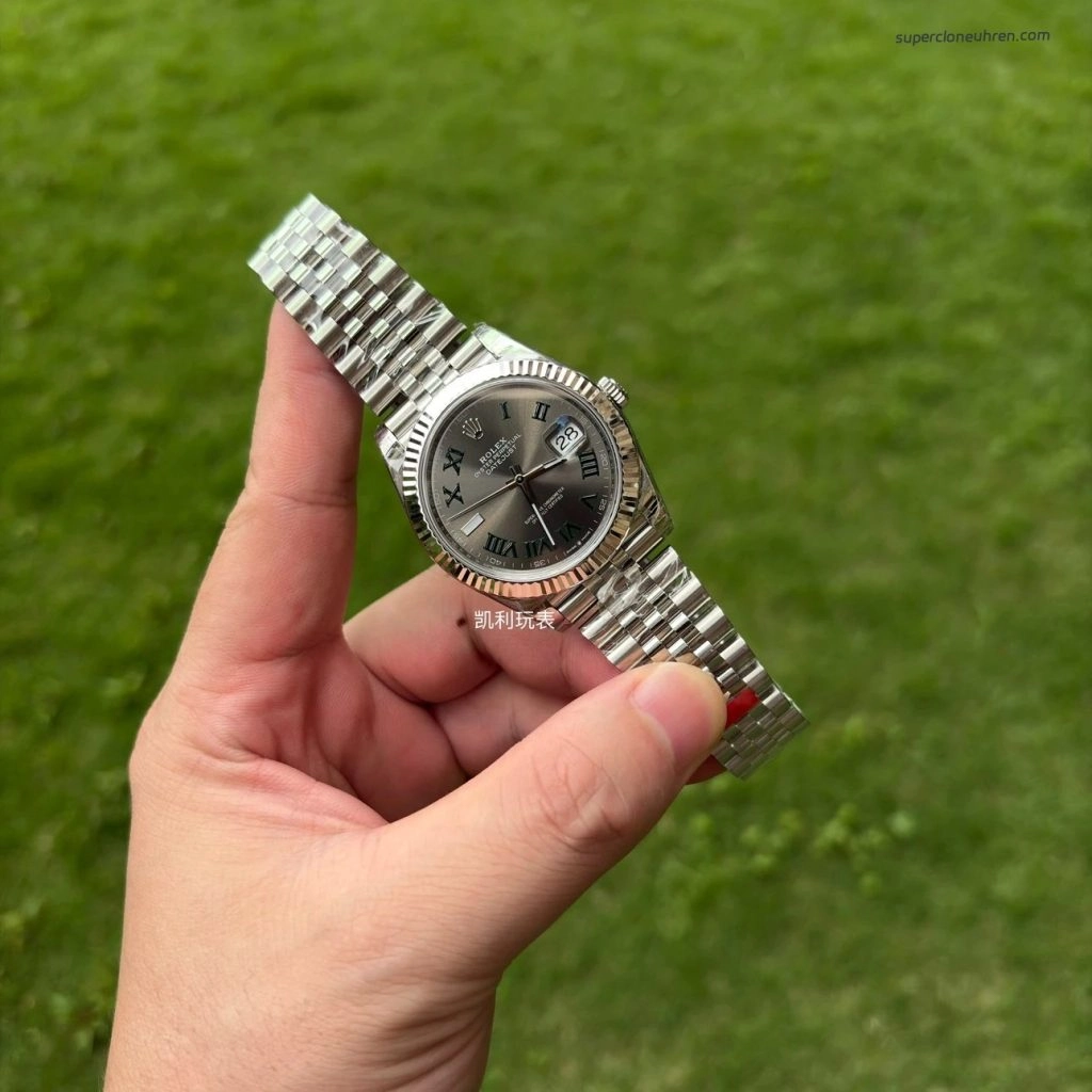1:1 Super Clone Uhr Rolex Datejust 126334 grünes Zifferblatt Edelstahl 41 mm