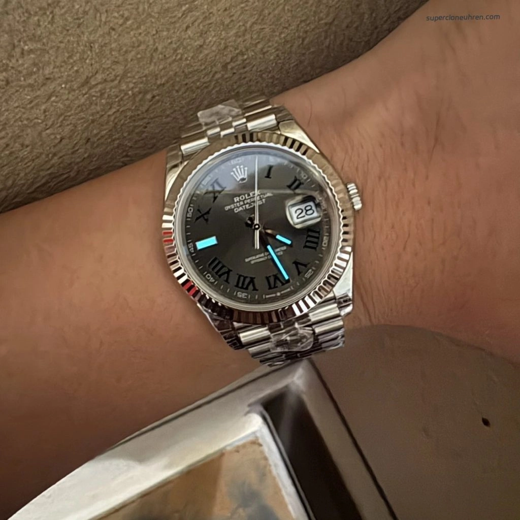 1:1 Super Clone Uhr Rolex Datejust 126334 grünes Zifferblatt Edelstahl 41 mm