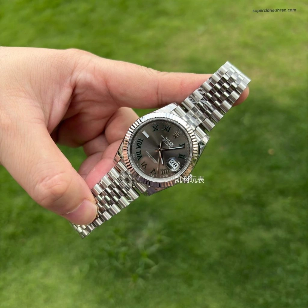 1:1 Super Clone Uhr Rolex Datejust 126334 grünes Zifferblatt Edelstahl 41 mm