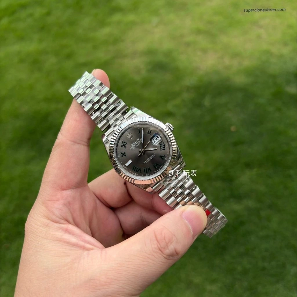 1:1 Super Clone Uhr Rolex Datejust 126334 grünes Zifferblatt Edelstahl 41 mm