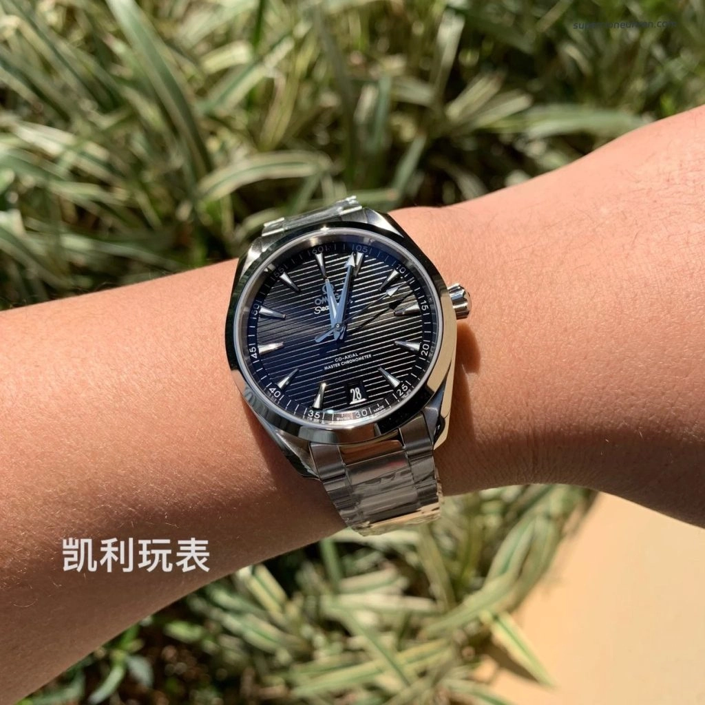 Premium Replica Uhr Omega Seamaster Aqua Terra 220.10.41.21.01.001 schwarzes Teak-Zifferblatt Edelstahlband 41 mm