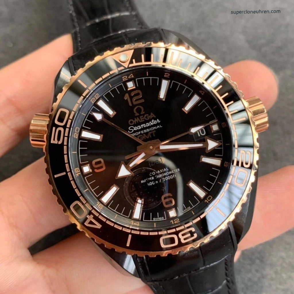 Premium Replica Uhr Omega Seamaster Planet Ocean 215.63.46.22.01.001 schwarze Keramik 45,5 mm