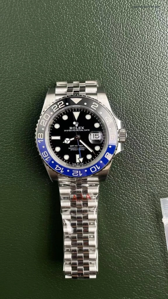 1:1 Super Clone Uhr Rolex GMT-Master II m126710blnr-0002 Batman-Lünette 40mm