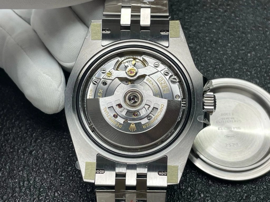 1:1 Super Clone Uhr Rolex GMT-Master II m126710blnr-0002 Batman-Lünette 40mm