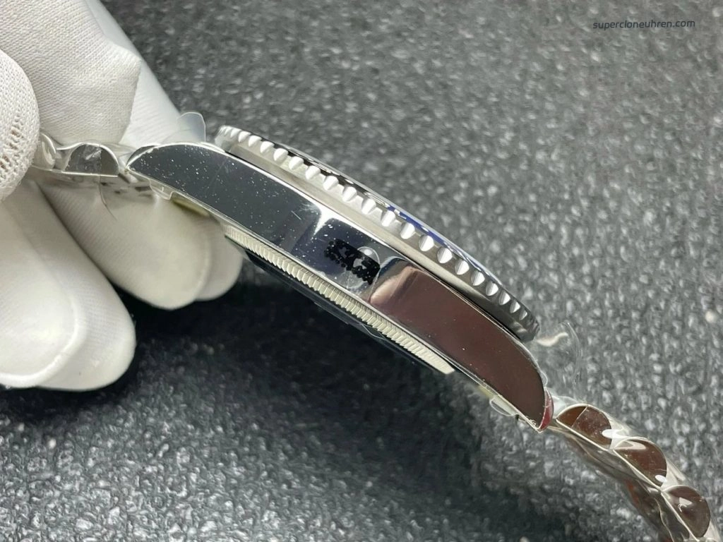 1:1 Super Clone Uhr Rolex GMT-Master II m126710blnr-0002 Batman-Lünette 40mm