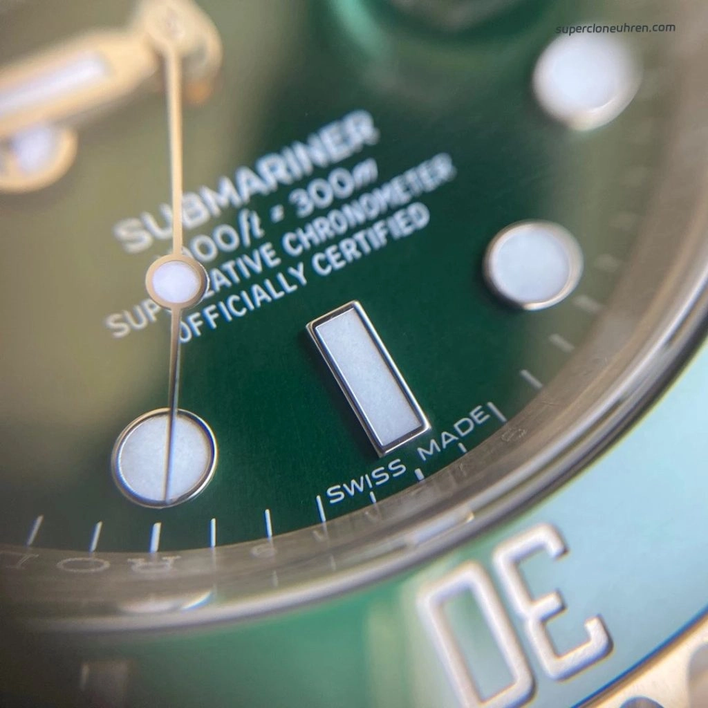 Super Clone Rolex Submariner 116610LV-0002 mit satiniertem Stahlband 40 mm