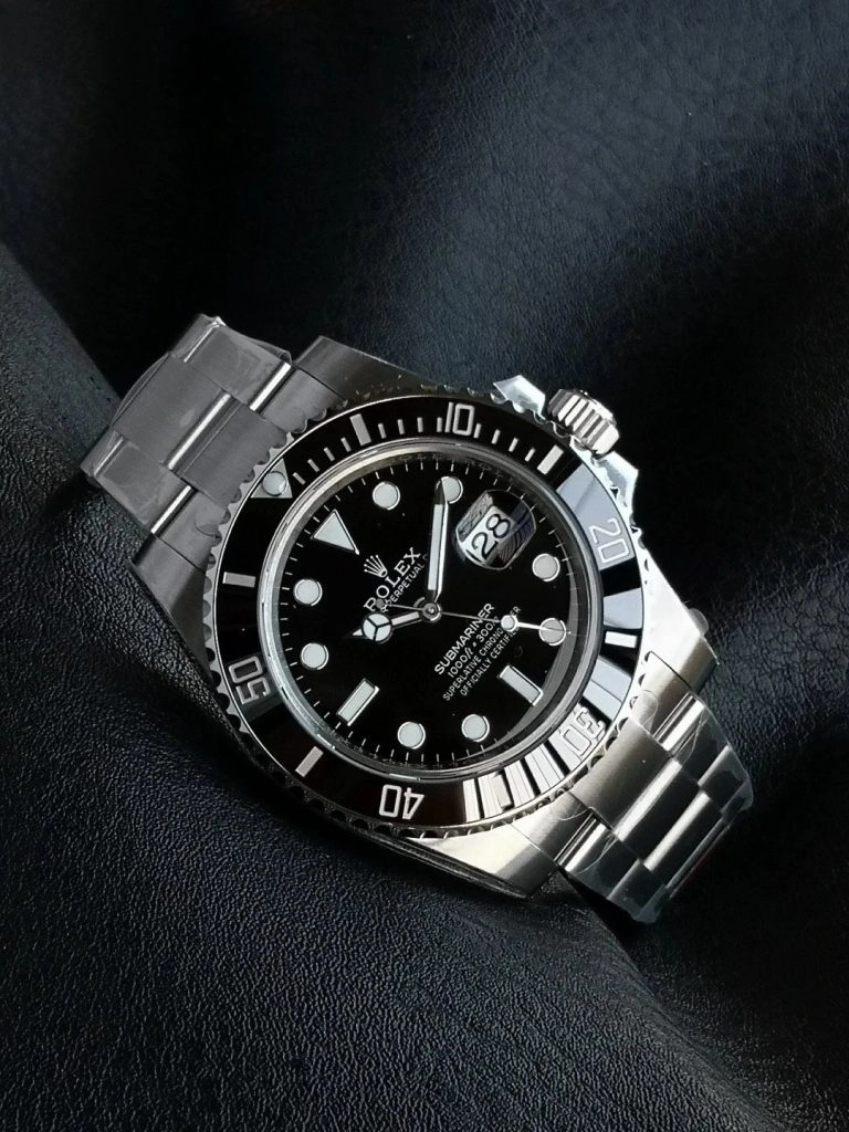 Premium Replica Uhr Rolex Submariner M116610LN-0001 schwarzes Zifferblatt Edelstahl 40 mm