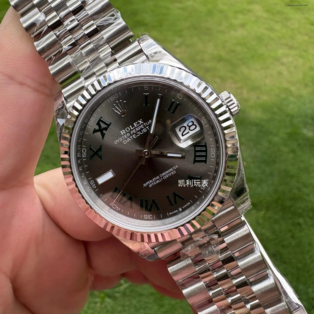 1:1 Super Clone Uhr Rolex Datejust 126334 grünes Zifferblatt Edelstahl 41 mm