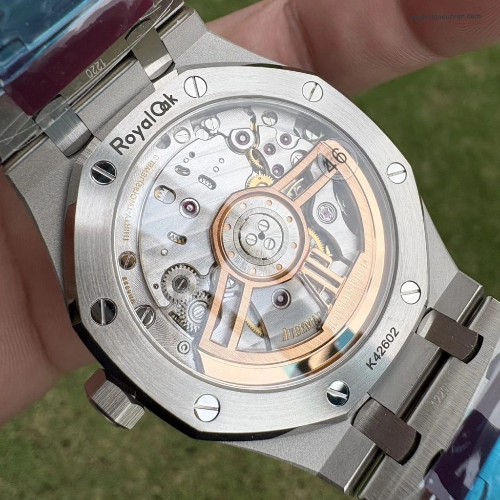 Premium Replica Uhr Audemars Piguet Royal Oak 15500ST.OO.1220ST.01 blaues Zifferblatt Edelstahl 41 mm