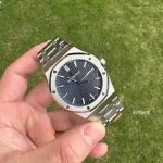 Premium Replica Uhr Audemars Piguet Royal Oak 15500ST.OO.1220ST.01 blaues Zifferblatt Edelstahl 41 mm