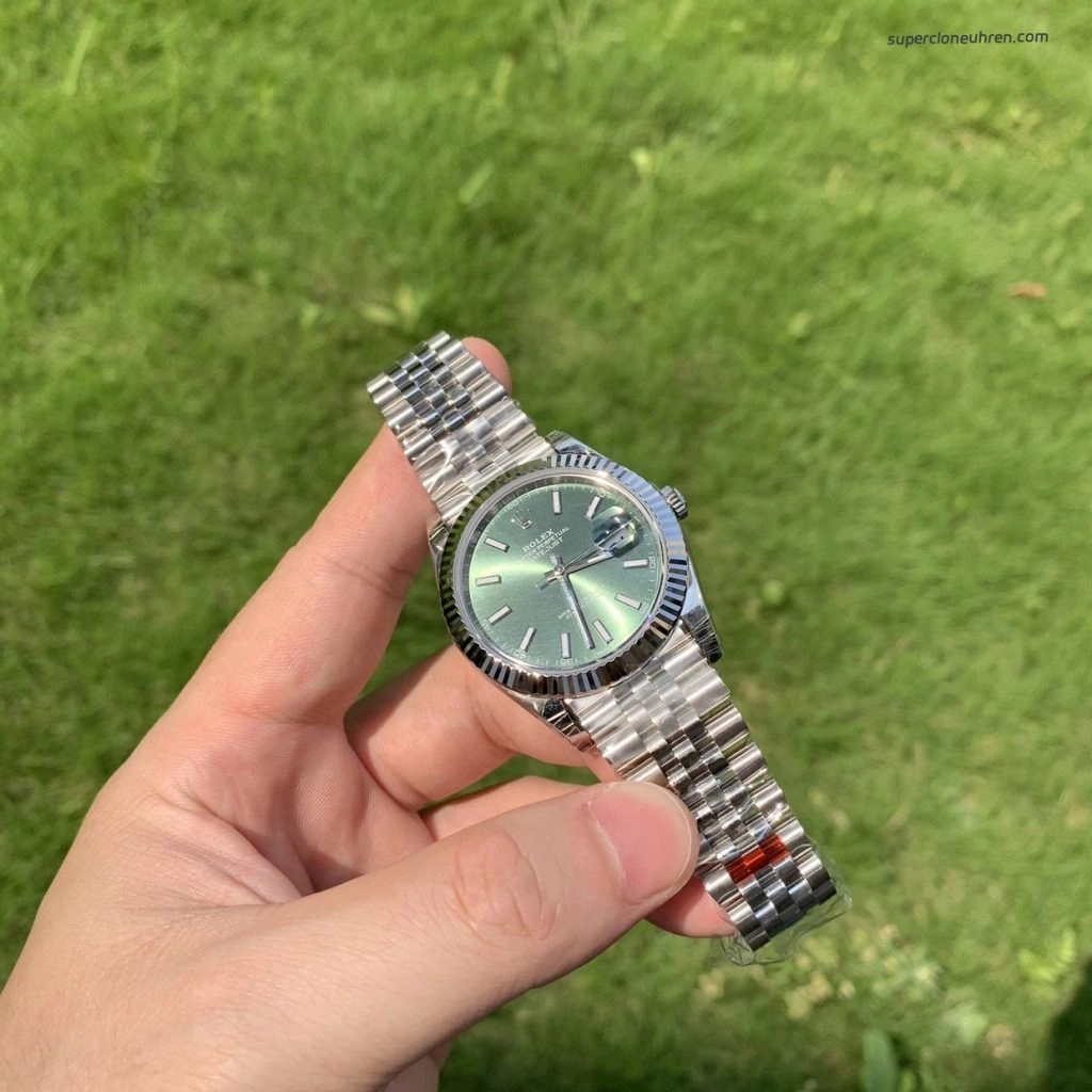 Super Clone Rolex Datejust 126334 mintgrünes Zifferblatt mit Jubilee-Band 41mm
