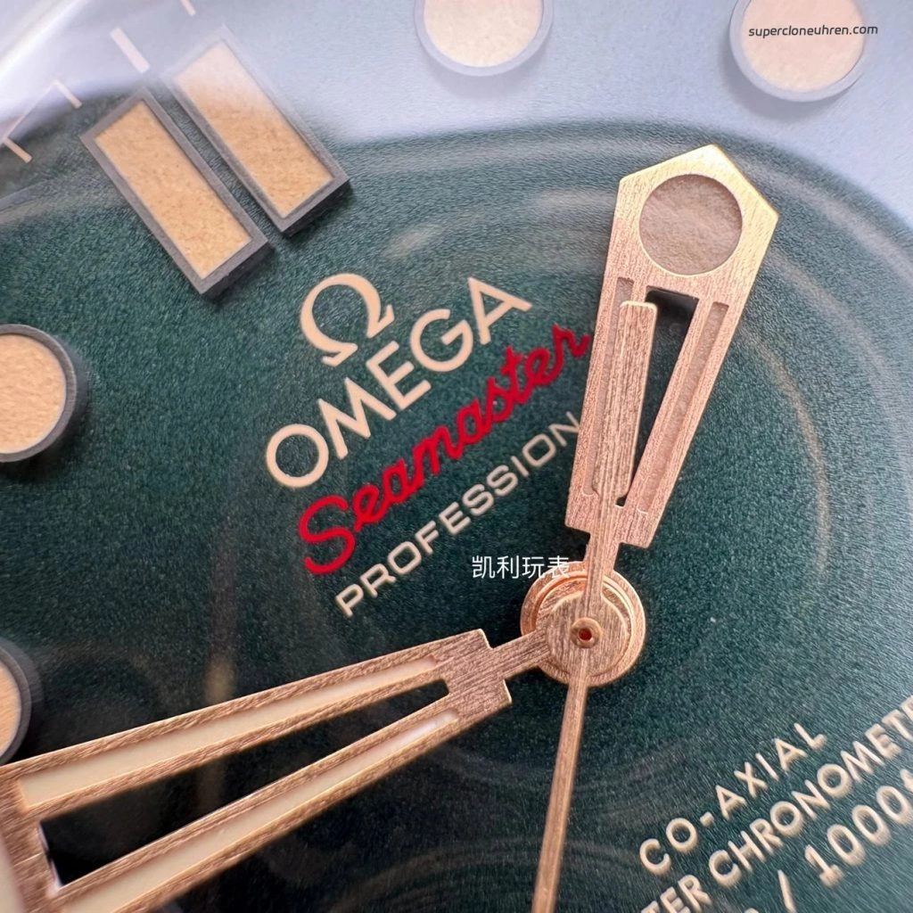 Super Clone Omega Seamaster 210.90.42.20.10.001 Bronze-Gold Titan Mesh-Armband 42 mm