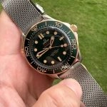 Super Clone Omega Seamaster 210.90.42.20.10.001 Bronze-Gold Titan Mesh-Armband 42 mm