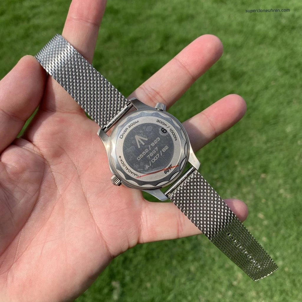 Super Clone Omega Seamaster 210.90.42.20.01.001 Titangehäuse mit Titanband 42 mm