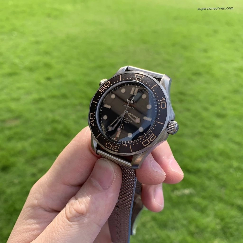 Super Clone Omega Seamaster 210.90.42.20.01.001 Titangehäuse mit Titanband 42 mm