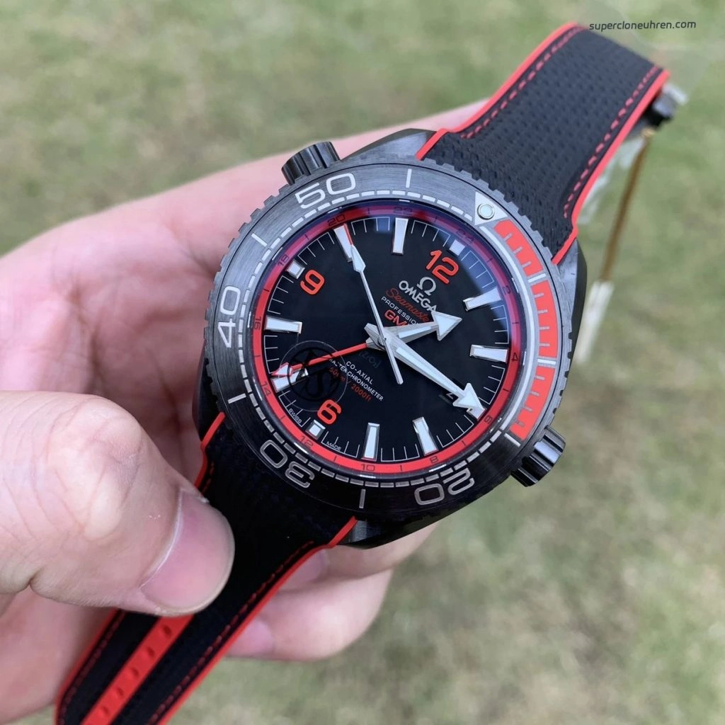 1:1 Super Clone Uhr Omega Seamaster Planet Ocean 215.92.46.22.01.003 Keramikgehäuse 45,5mm