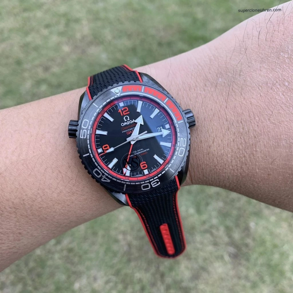 1:1 Super Clone Uhr Omega Seamaster Planet Ocean 215.92.46.22.01.003 Keramikgehäuse 45,5mm
