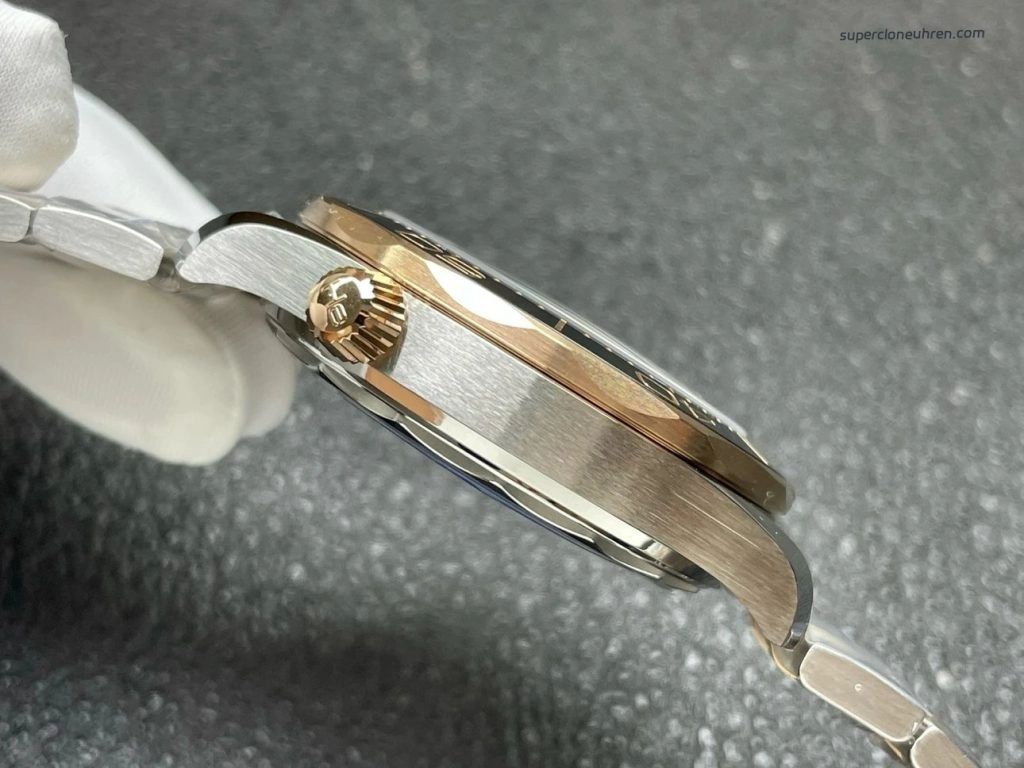 1:1 Super Clone Uhr Omega Seamaster Diver 300M 210.20.42.20.01.001 Stahl Roségold 42mm