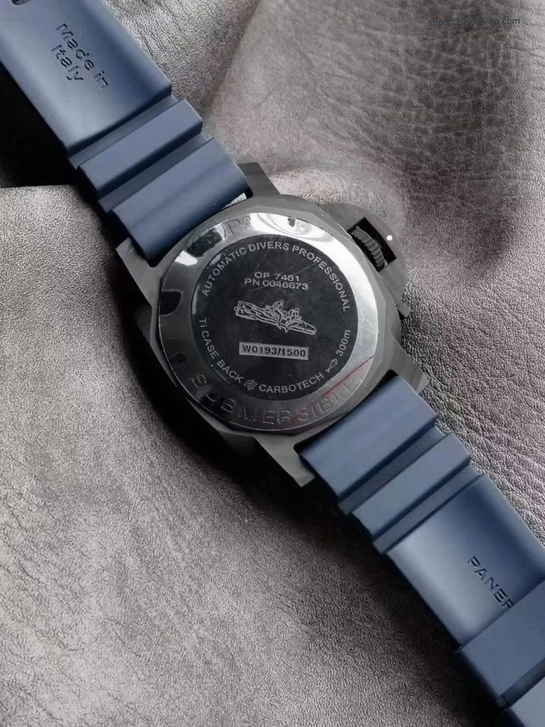 Premium Replica Uhr Panerai Submersible PAM01232 aus Carbon und Keramik 44mm
