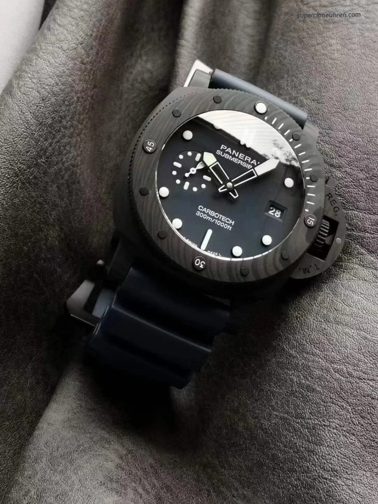 Premium Replica Uhr Panerai Submersible PAM01232 aus Carbon und Keramik 44mm