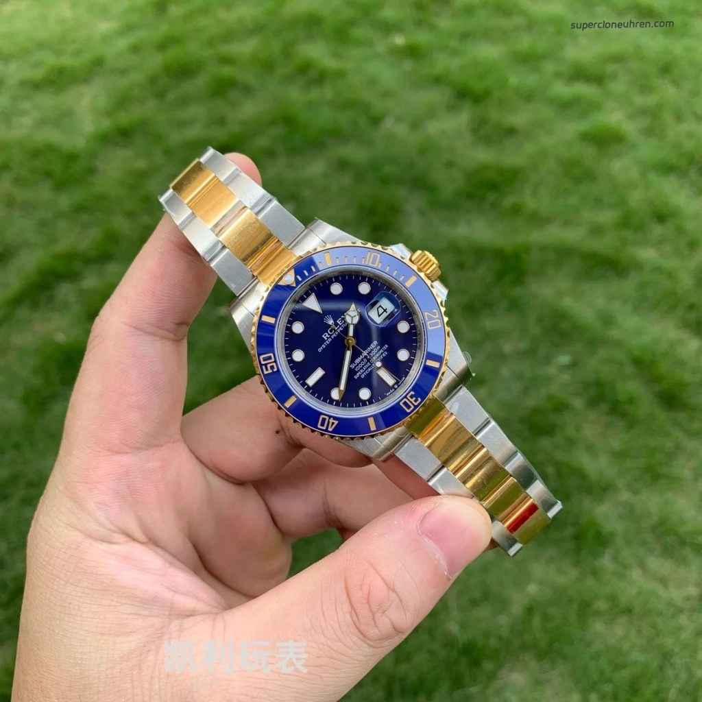 Premium Replica Uhr Rolex Submariner 126613LB-0002 Bicolor Blau 41mm