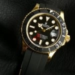 Premium Replica Uhr Rolex Yacht-Master M226658-0001 Schwarz-Gold Kautschukband 42 mm