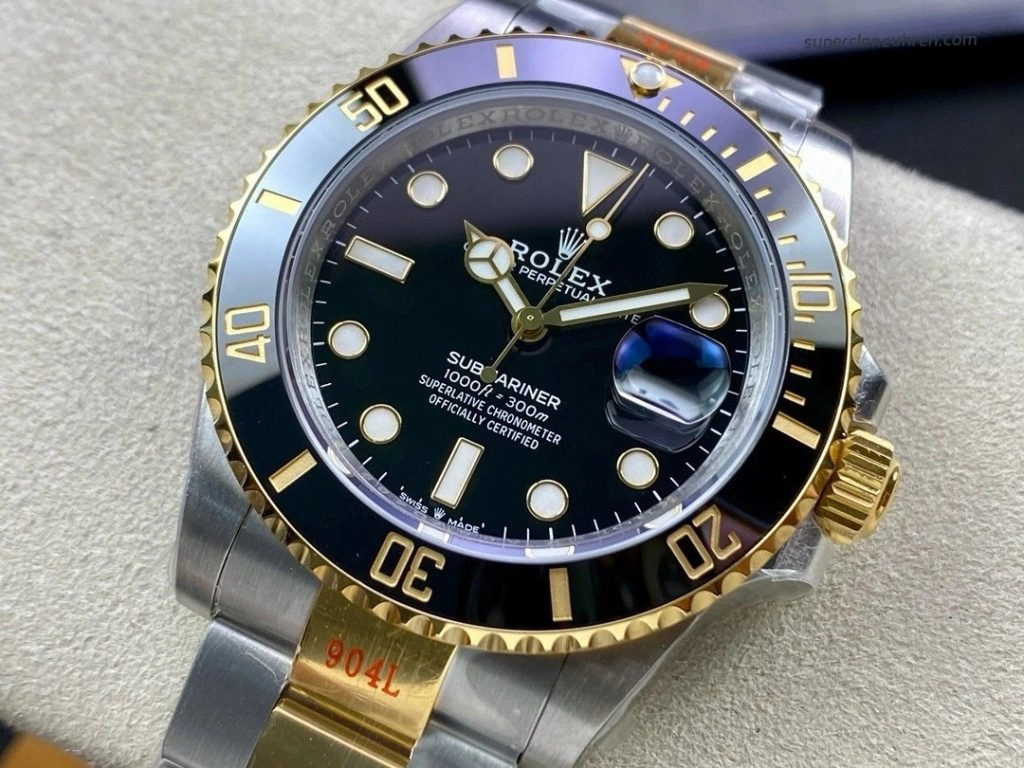 Premium Replica Uhr Rolex Submariner M126613LN-0002 in Bicolor Schwarz 41 mm