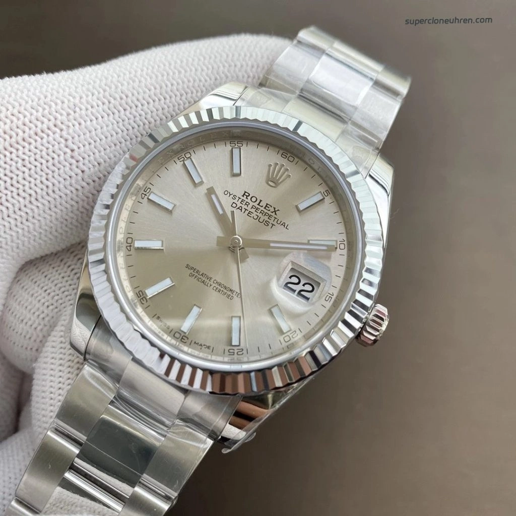 Premium Replica Uhr Rolex Datejust m126334-0003 mit geriffelter Lünette 41mm