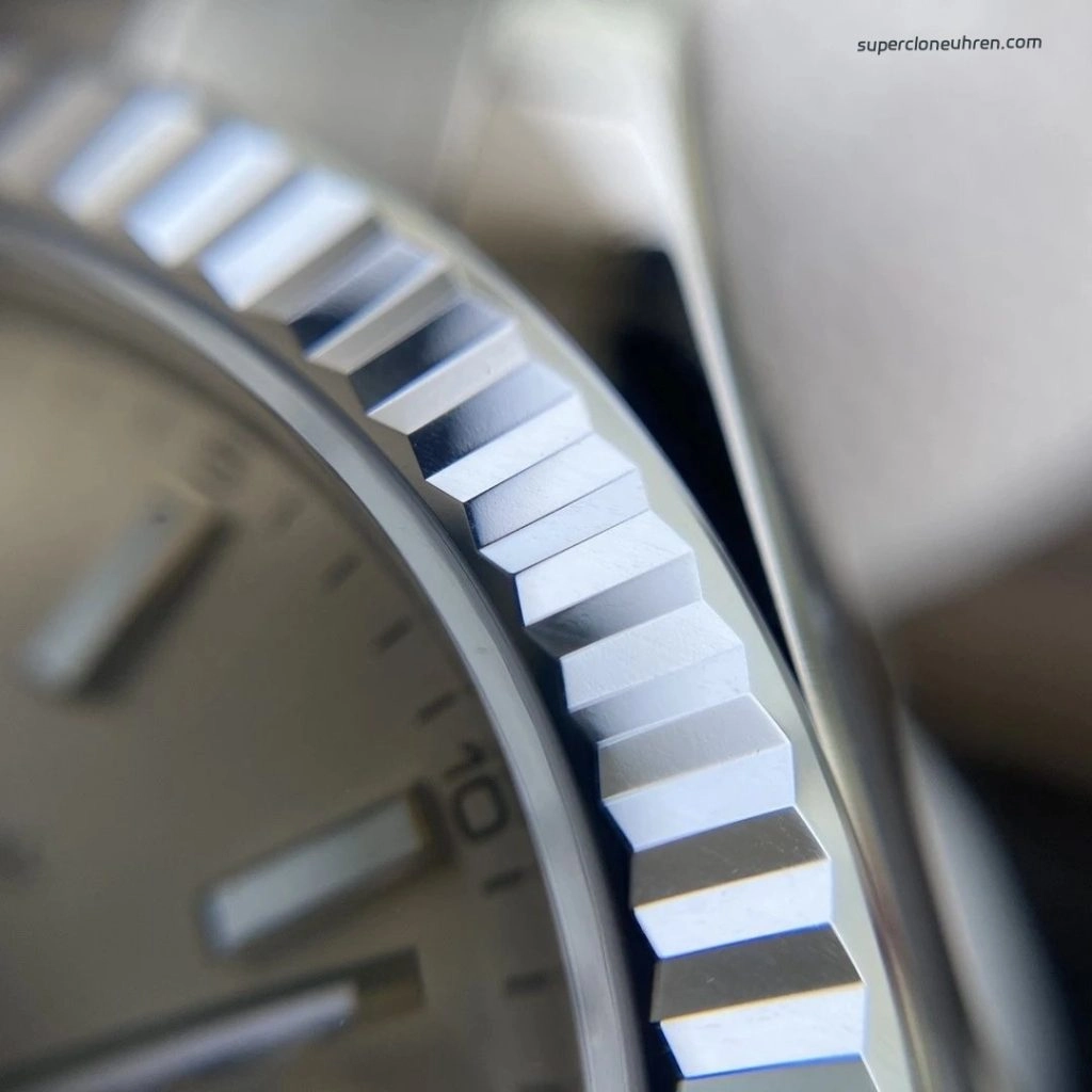 Premium Replica Uhr Rolex Datejust m126334-0003 mit geriffelter Lünette 41mm