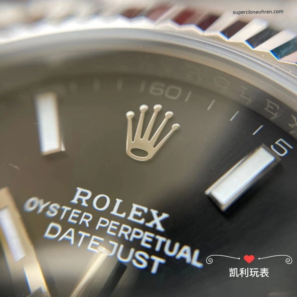Premium Replica Uhr Rolex Datejust 126334-0018 mit geriffelter Edelstahllünette 41mm