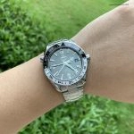 Premium Replica Uhr Omega Seamaster Planet Ocean 215.30.44.22.01.001 schwarz-weisse Keramiklünette 43,5 mm