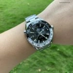 Premium Replica Uhr Omega Seamaster Planet Ocean 215.30.44.22.01.001 schwarz-weisse Keramiklünette 43,5 mm