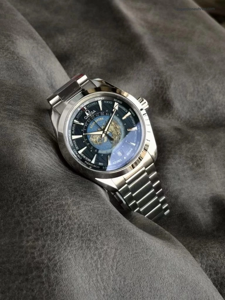 Premium Replica Uhr Omega Seamaster Aqua Terra 220.10.43.22.03.001 mit blauem Zifferblatt aus Edelstahl 43mm