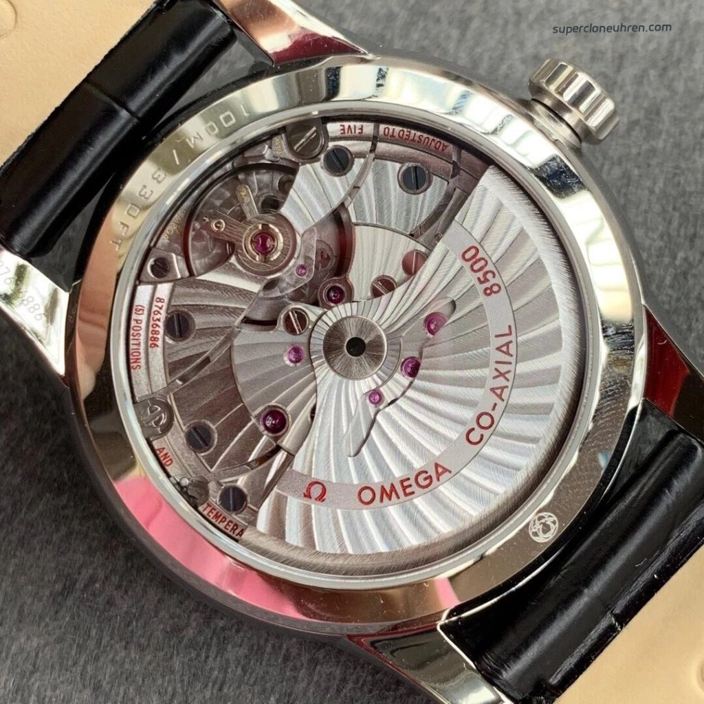 Premium Replica Uhr Omega De Ville 431.13.41.21.02.001 silbernes Zifferblatt mit Alligatorlederband 41mm