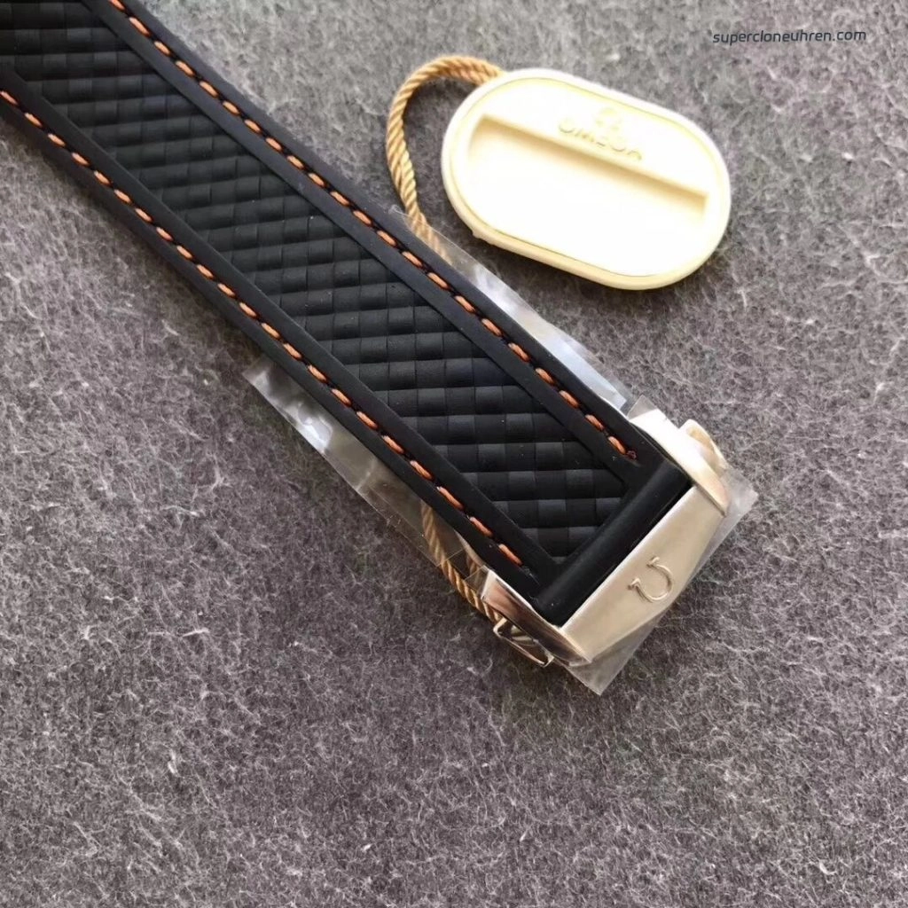 Premium Replica Uhr Omega Seamaster Aqua Terra 220.12.41.21.02.002 silbernes Teak-Zifferblatt Kautschukband 41mm