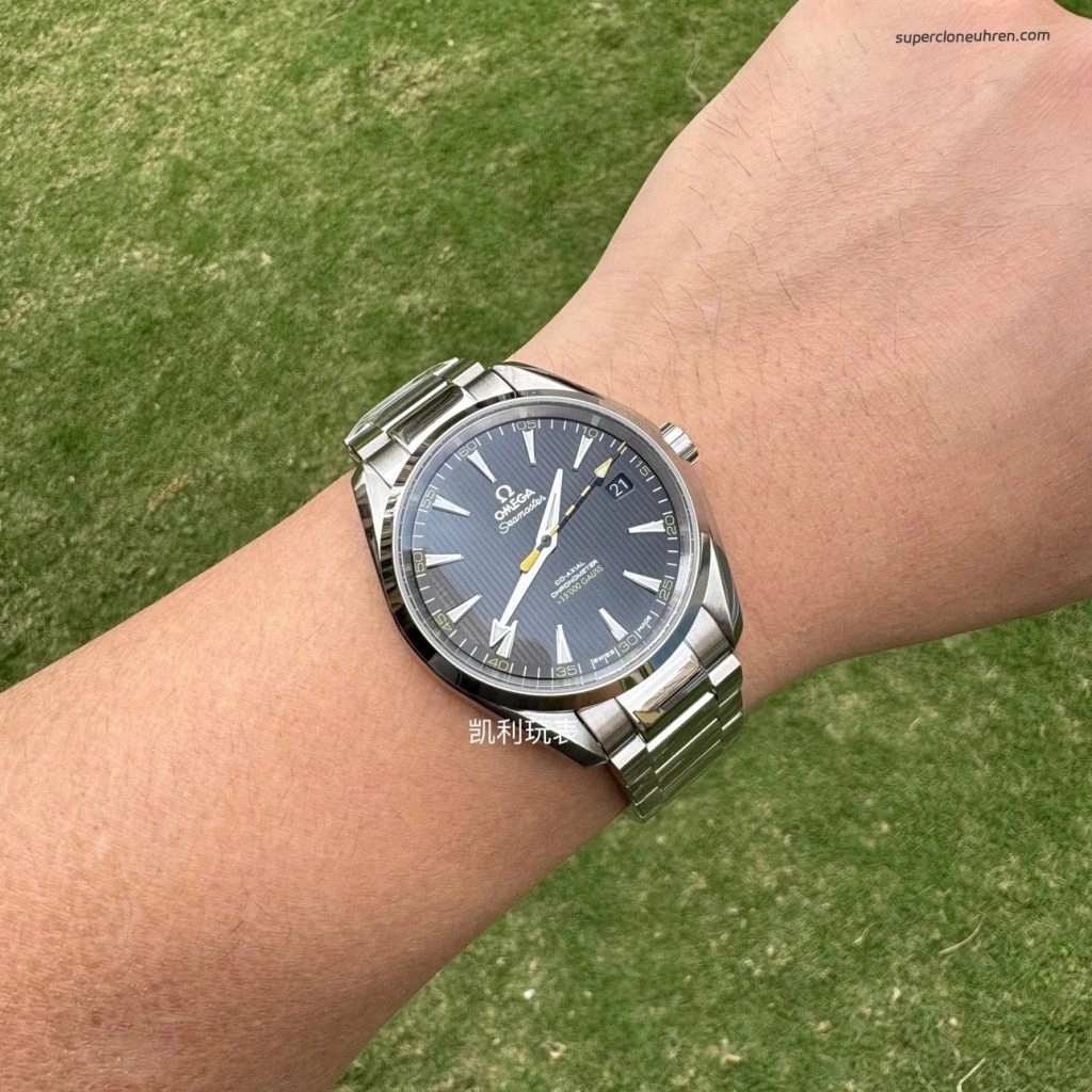Premium Replica Uhr Omega Seamaster Aqua Terra 231.10.42.21.01.002 Edelstahl Schwarz-Gelb 41,5 mm