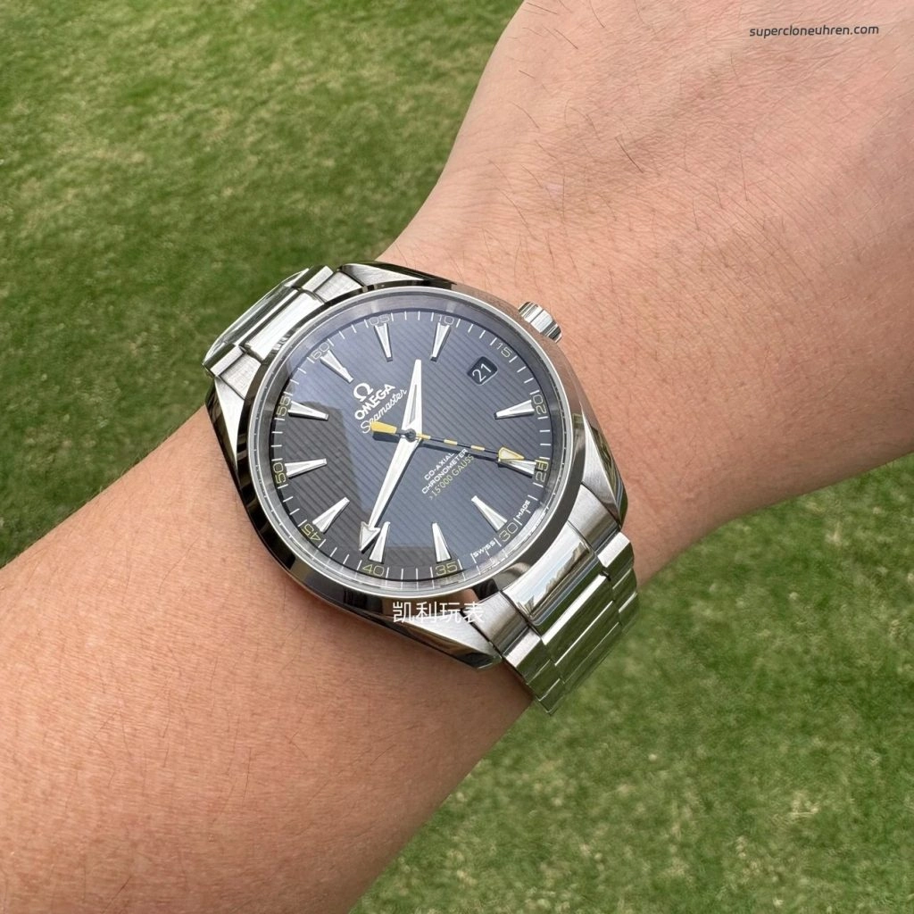 Premium Replica Uhr Omega Seamaster Aqua Terra 231.10.42.21.01.002 Edelstahl Schwarz-Gelb 41,5 mm