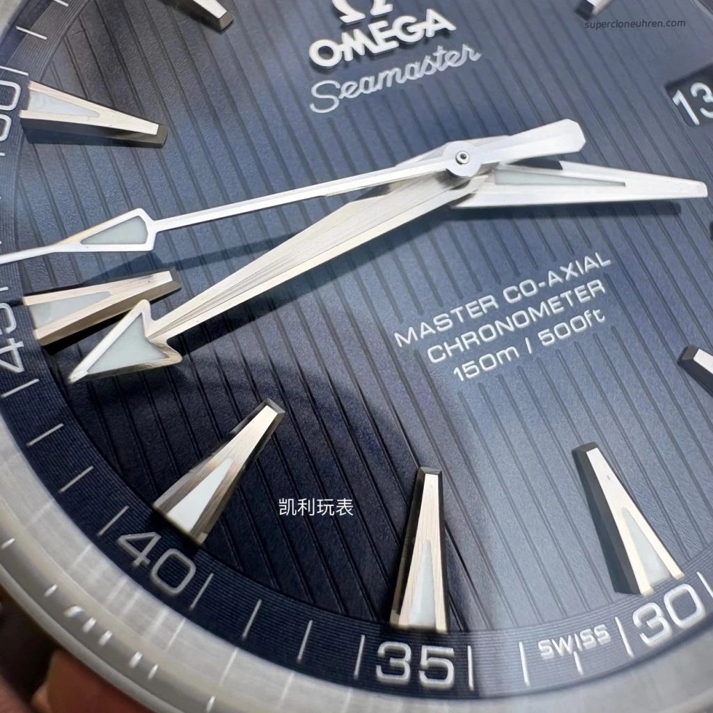 Premium Replica Uhr Omega Seamaster Aqua Terra 231.10.42.21.03.003 blaues Zifferblatt Edelstahlband 41,5 mm
