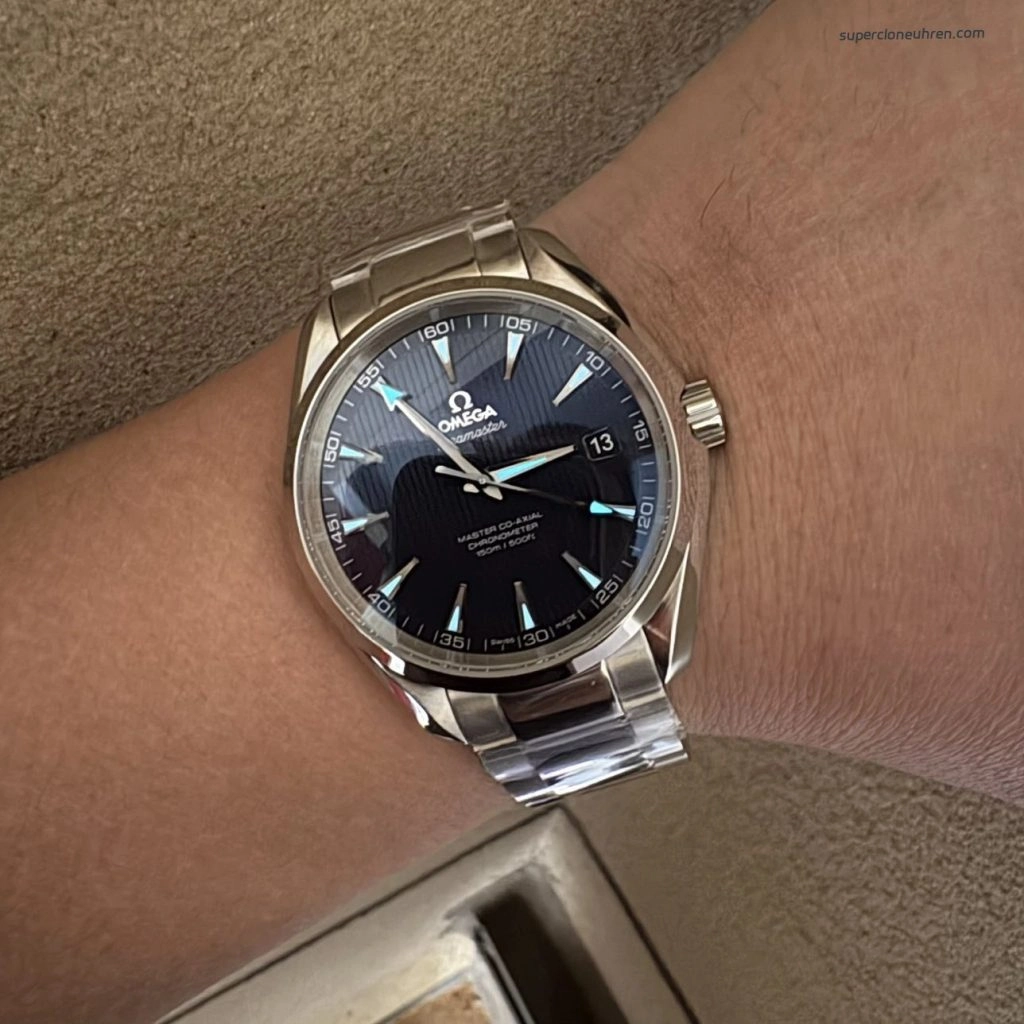 Premium Replica Uhr Omega Seamaster Aqua Terra 231.10.42.21.03.003 blaues Zifferblatt Edelstahlband 41,5 mm